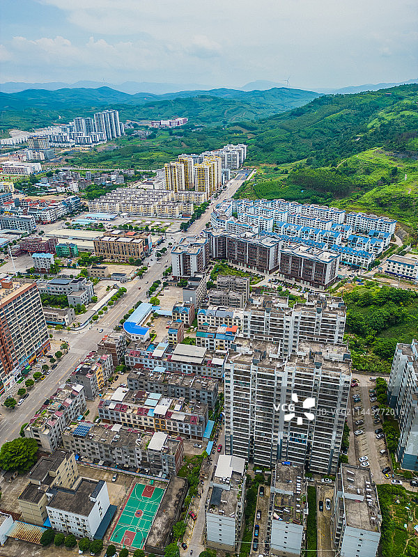来宾象州县的县城风光航拍图片素材