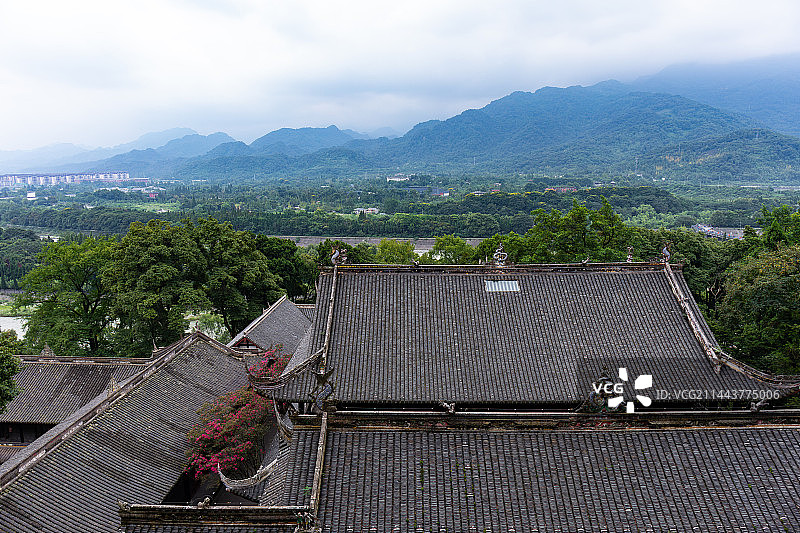 都江堰二王庙里的古建筑屋顶图片素材