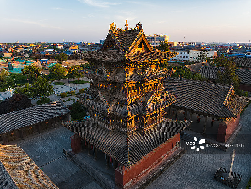 中华第一木楼，山西省运城市万荣县东岳庙（飞云楼）夏季航拍图片素材