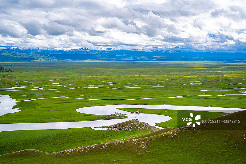 巴音布鲁克草原图片素材