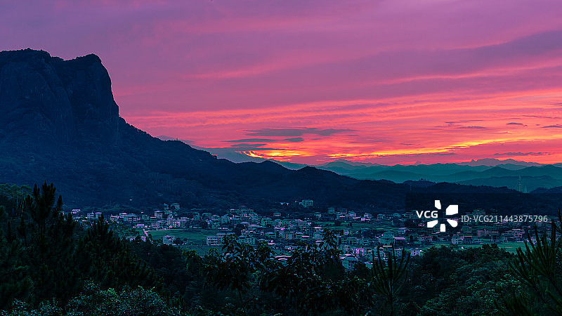 南台山日出图片素材