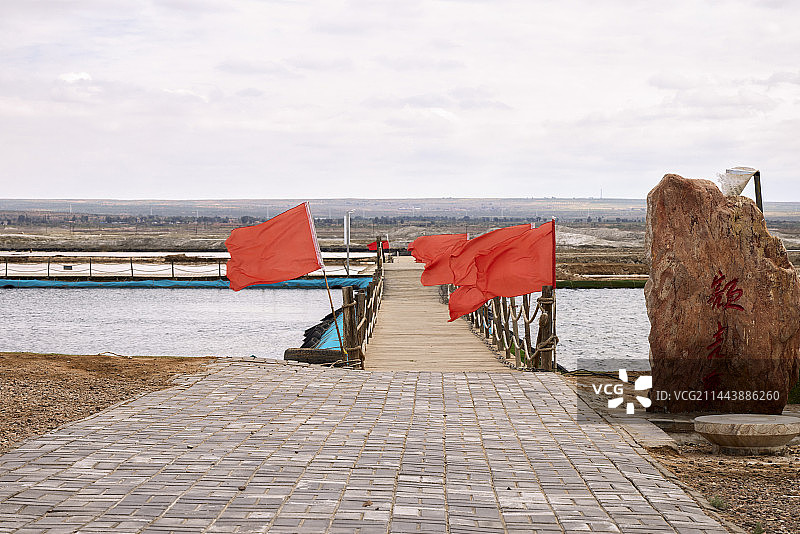 陕西省榆林市定边县定边盐湖图片素材