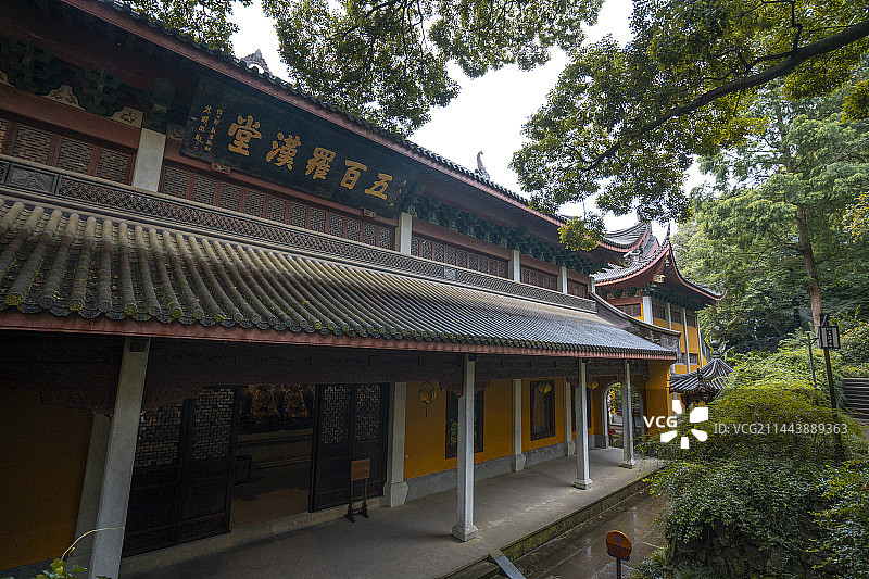 杭州灵隐寺五百罗汉堂图片素材