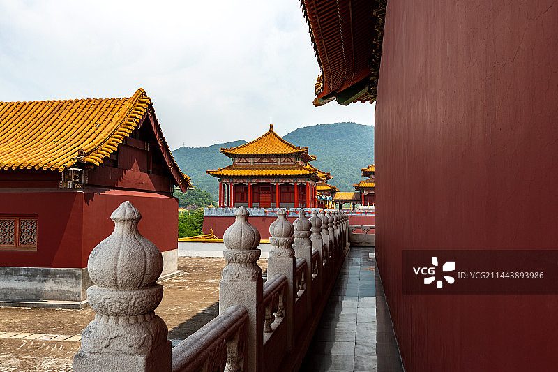 浙江省金华市东阳横店影视城明清宫苑建筑风光图片素材