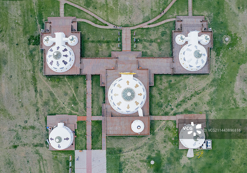 呼和塔拉少数民族体育中心夏季外景图片素材