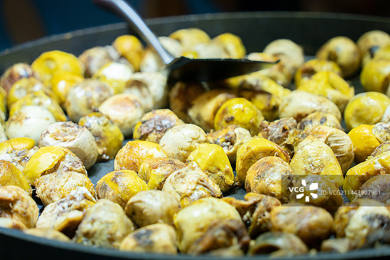 烤活珠子图片素材