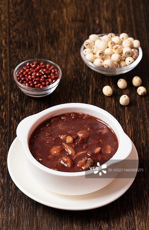 碗里的红豆汤图片素材