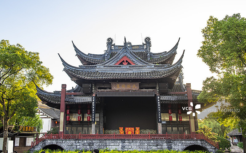 绍兴柯桥风景区鲁镇古戏台 古戏台 双面古戏台图片素材