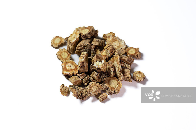 白背景中草药药材防风图片素材