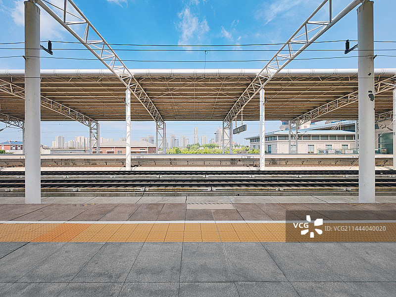 高铁站站台图片素材