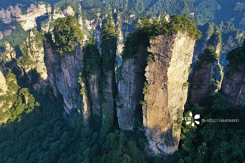 湖南省张家界市武陵源风景名胜区黄石寨航拍图片素材