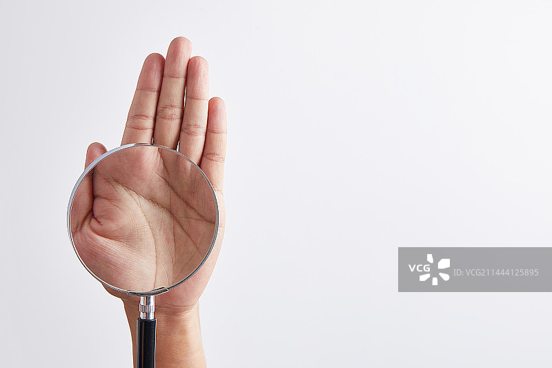 人手、手势、放大镜图片素材