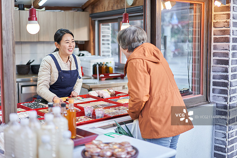 韩国冬季年糕店铺产品展示图片素材