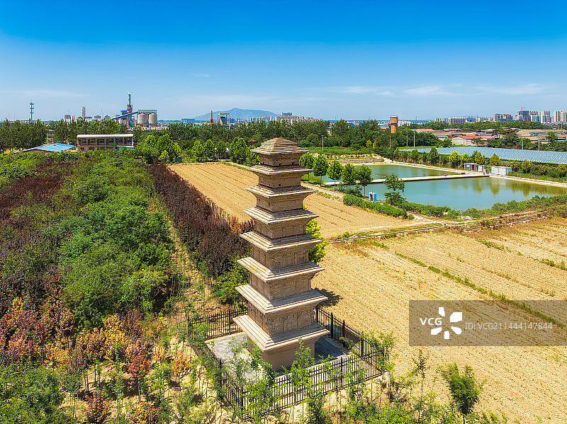 全国重点文物保护单位，山西省运城市临猗县——闾原头永兴寺塔图片素材