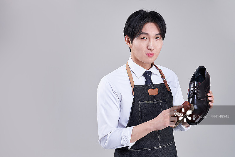 韩国影棚拍摄制鞋匠图片素材