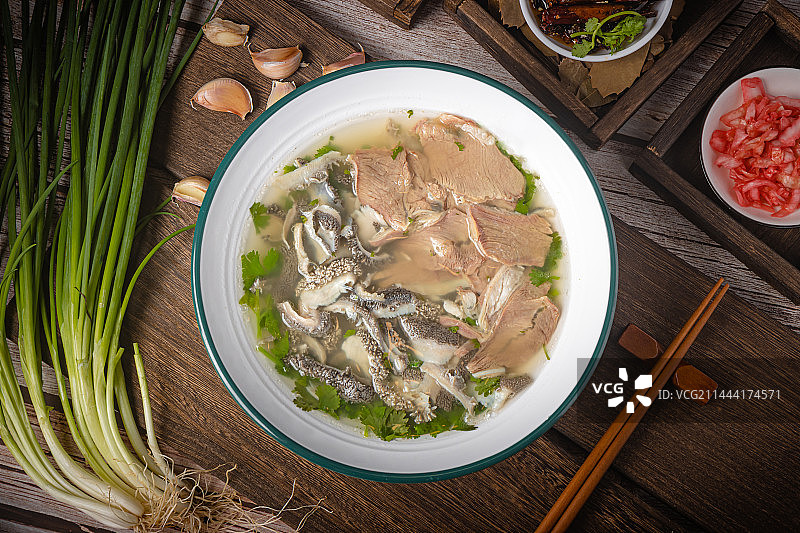 羊肉羊杂汤图片素材