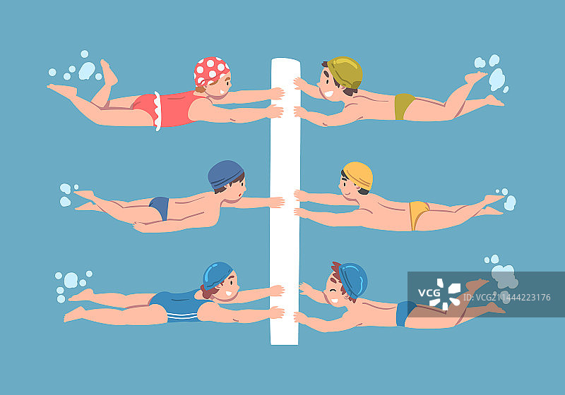 在上课时在游泳池游泳的可爱孩子们图片素材