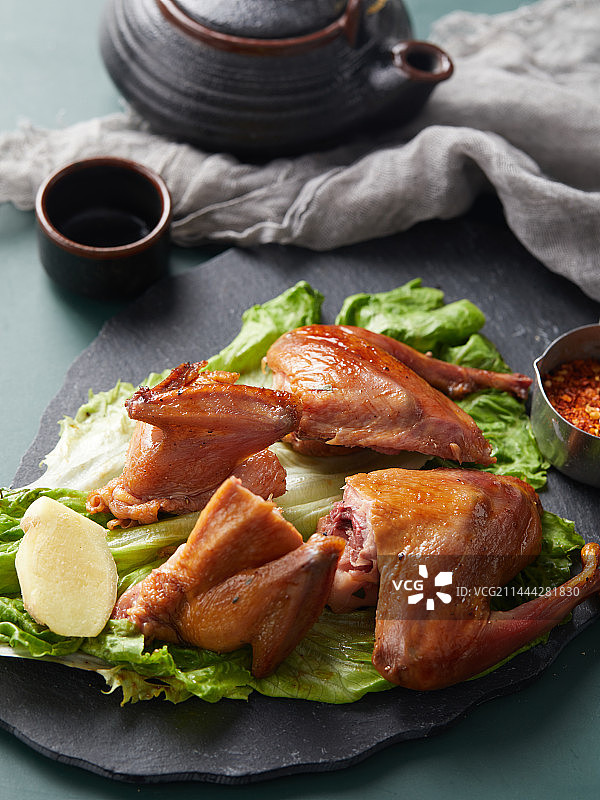 烤乳鸽图片素材