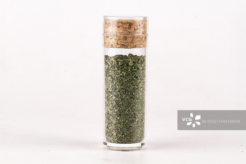 罐装的猫薄荷图片素材