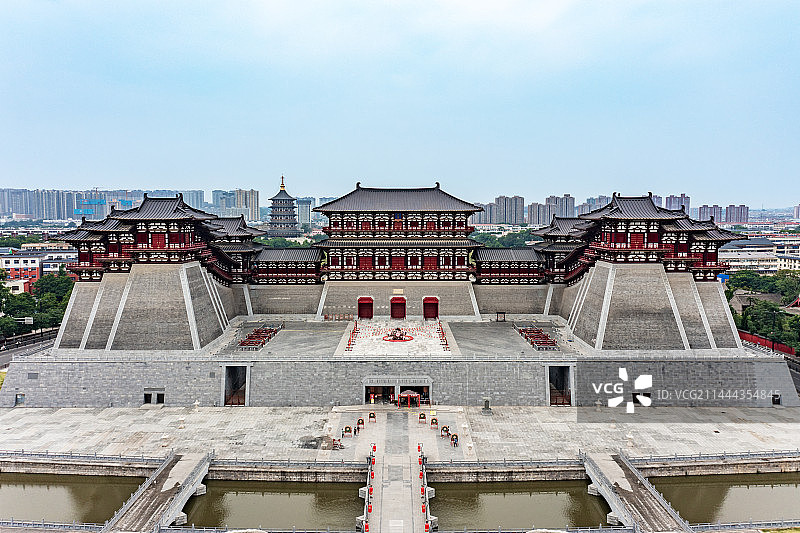 河南洛阳应天门户外航拍高视角图片素材