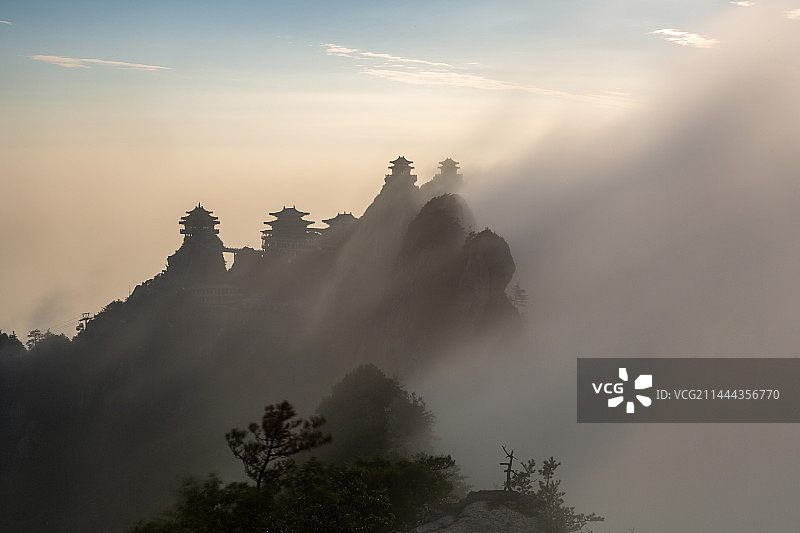 洛阳栾川县道教圣地老君山图片素材