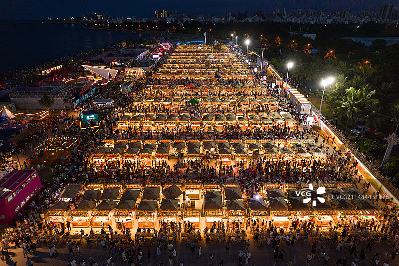 海口白沙门沙滩文创市集晚上夜景航拍图片素材