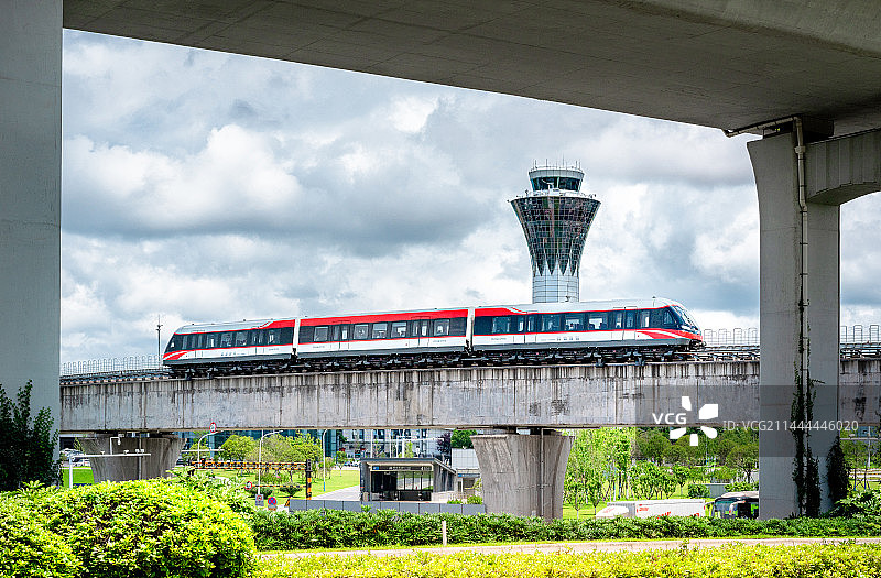 长沙黄花机场磁悬浮图片素材