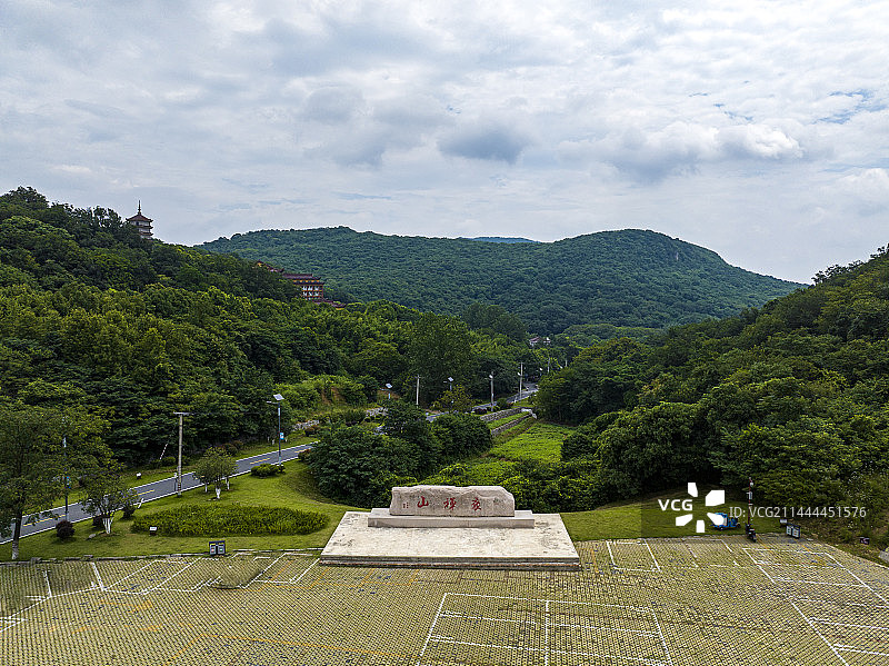 航拍安徽省马鞍山市褒禅山风光图片素材