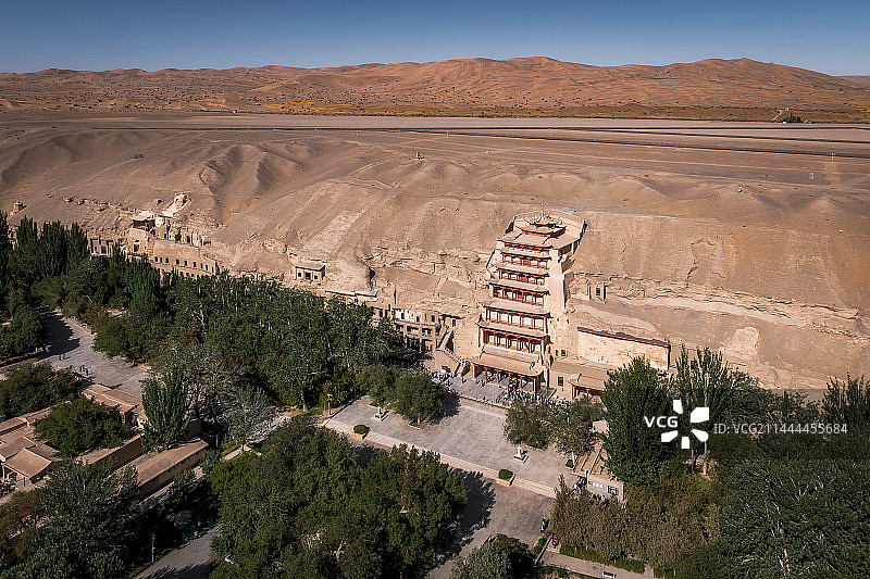 甘肃敦煌莫高窟航拍图片素材