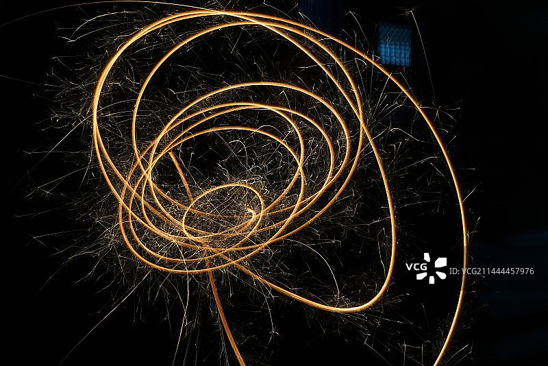 光的轨迹图片素材