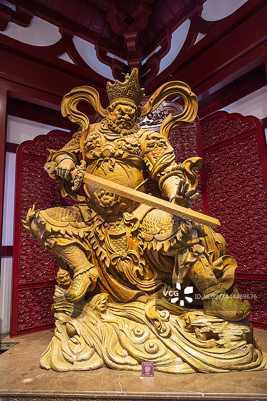 南京牛首山佛顶塔四大金刚雕塑图片素材