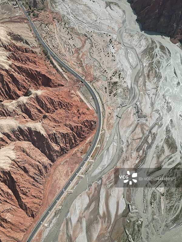 南疆喀什奥依塔克红山谷图片素材