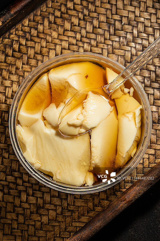 夏季冰镇豆腐花图片素材