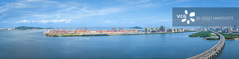 大铲湾企鹅岛海平面全景图片素材