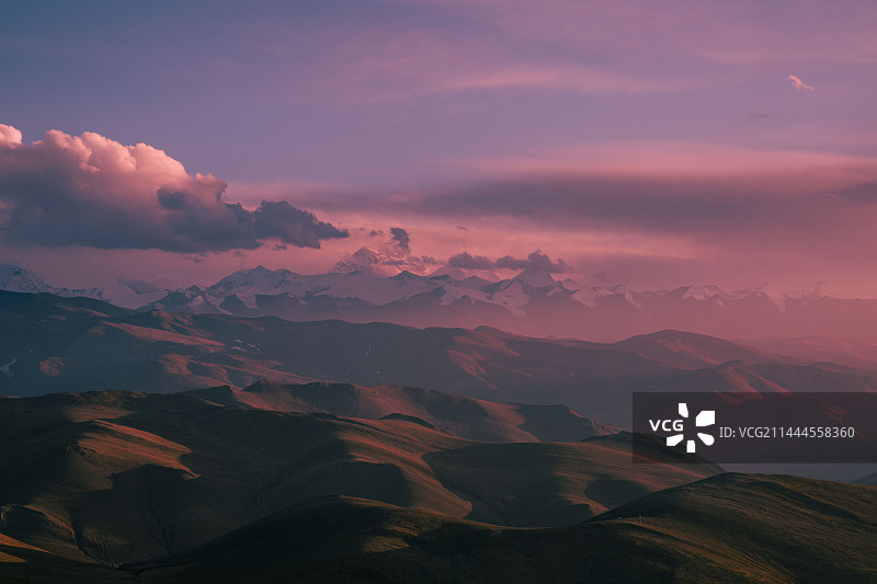 珠峰夕阳图片素材