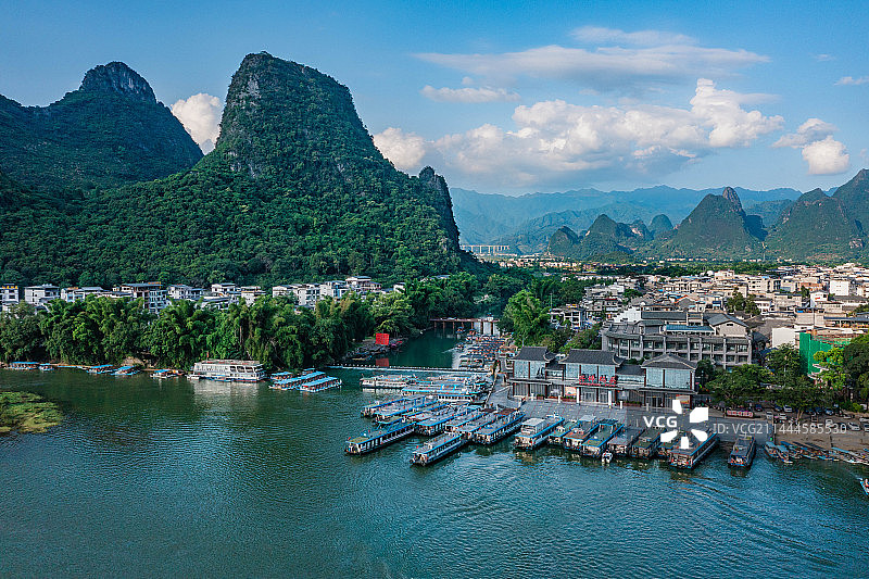 航拍广西桂林阳朔兴坪码头图片素材
