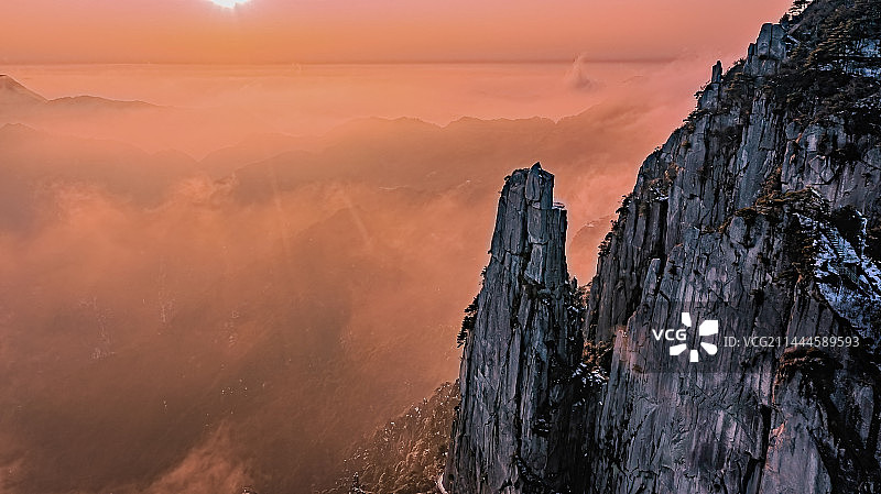 霞映山峦+颜卫民+18979562561+安福县羊狮慕图片素材