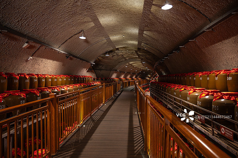 河南三门峡渑池仙门山仰韶洞藏酒库图片素材