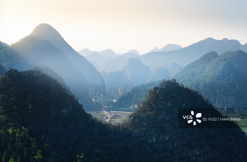 贵州黔西南州万峰林景区风光图片素材