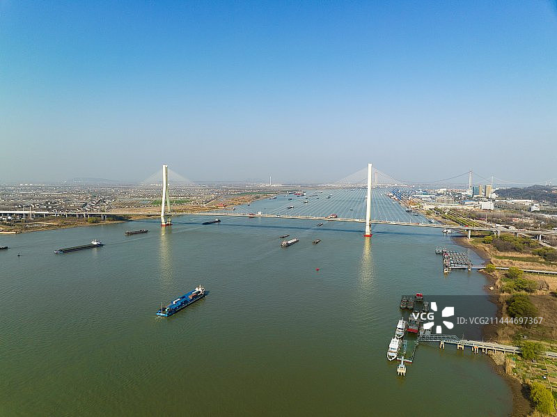 航拍中国江苏南京八卦洲大桥原南京长江二桥图片素材