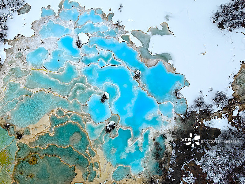 手机航拍黄龙图片素材