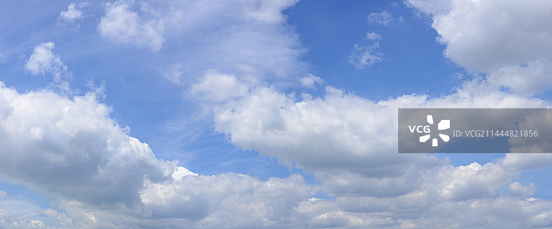 晴朗天空蓝天白云/全景图片素材