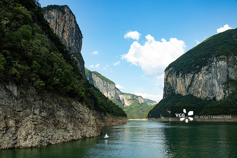 清江蝴蝶崖图片素材
