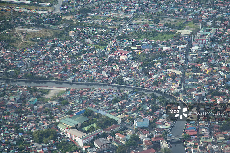 飞机航拍旧城区小房子居住区住宅微缩景观 菲律宾马尼拉图片素材