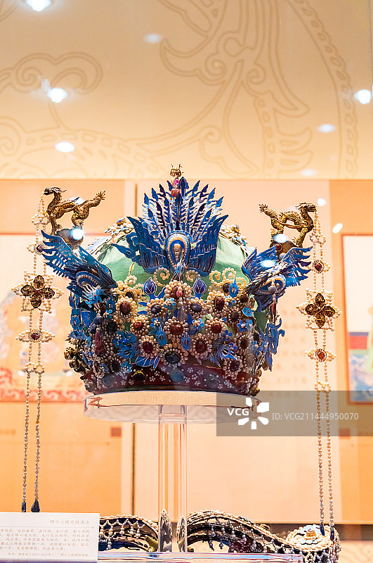 明十三陵展出——六龙三凤冠图片素材