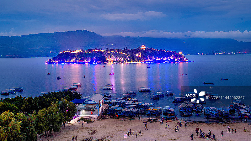 云南省澄江市抚仙湖阳光海岸风光图片素材