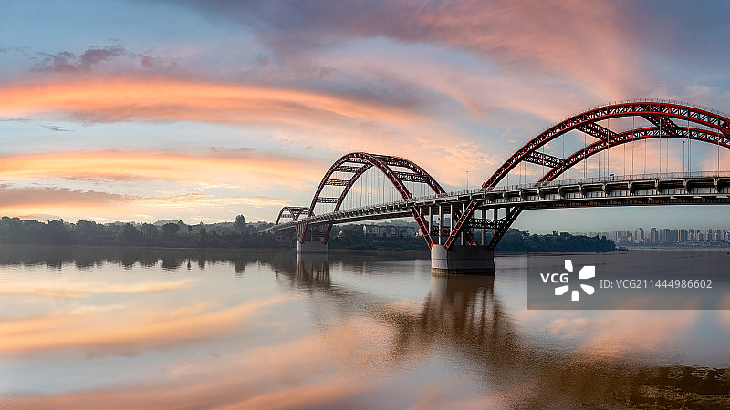 重庆城市建筑-合川合阳嘉陵江大桥图片素材