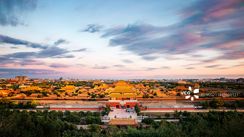 故宫夏日黄昏流云延时图片素材