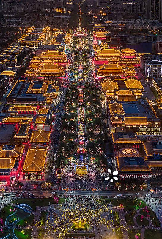 西安大唐不夜城夜景航拍图片素材