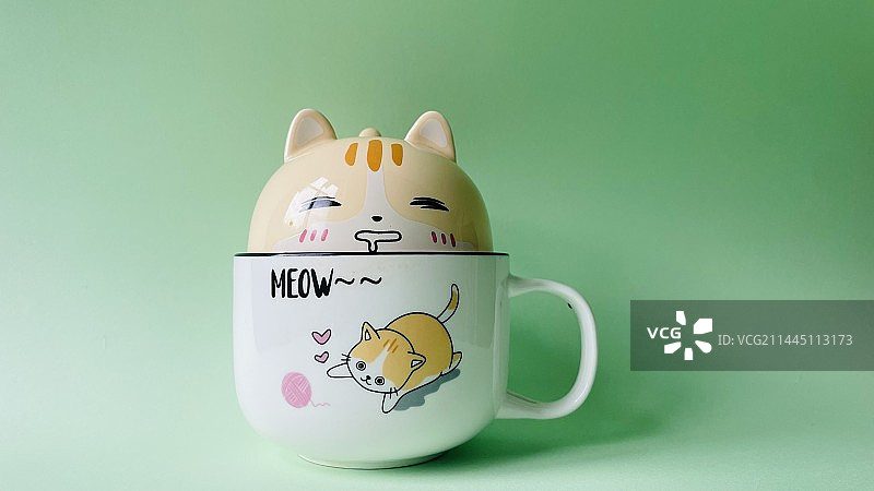 水杯特写图片素材